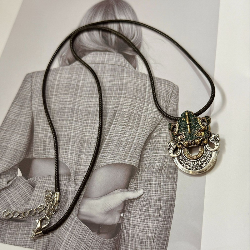 Taotie Axe & Yue Dragon Pattern Pendant (2) Taotie Axe & Yue Dragon Pattern Pendant (2)