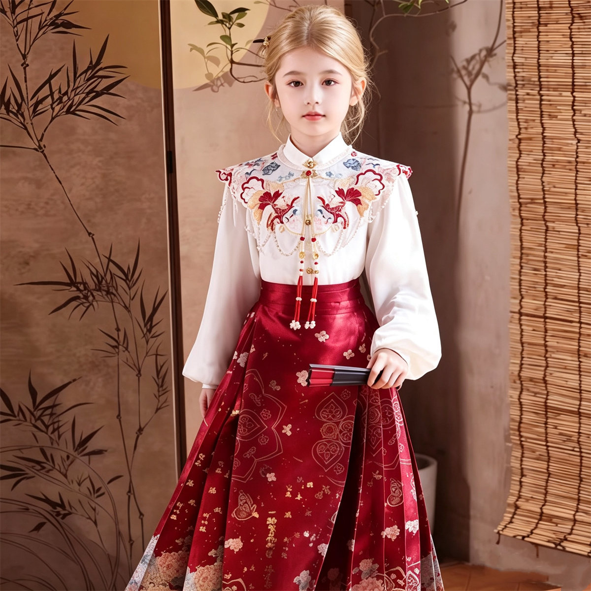 Ming-style Brocade Embroidered Horse-face Skirt Set (3) Ming-style Brocade Embroidered Horse-face Skirt Set (3)